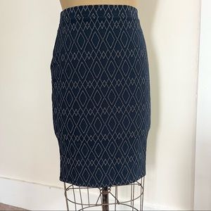 Leota Women’s Stretchy Pencil Skirt Size Large